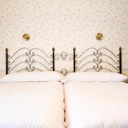 Affittacamere El Porton De La Huebra 2*